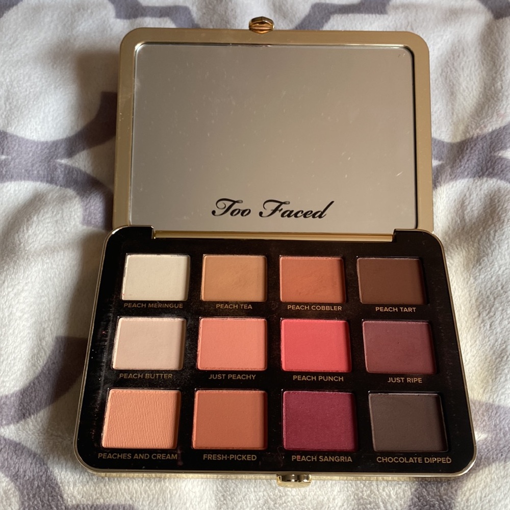 Too Faced Just Peachy Mattes Eyeshadow Palette